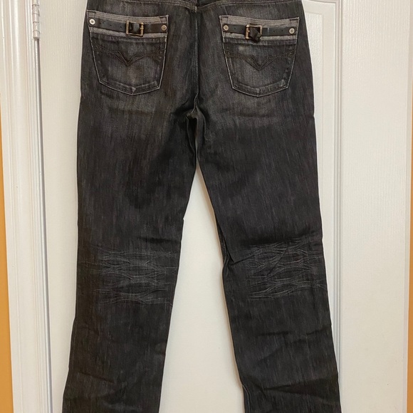 Black distress guess jeans - Picture 3 of 3